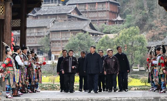 习近平：民族的特色，很古朴也很时尚